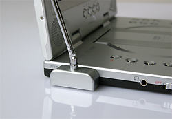 一台二役 テレビチューナー内蔵DVDプレーヤー